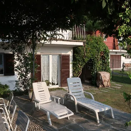 Ferienwohnung Appartement Porto Valtravaglia